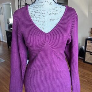 Sofia by Sofia Vergara V-Neck Sweater - Magenta